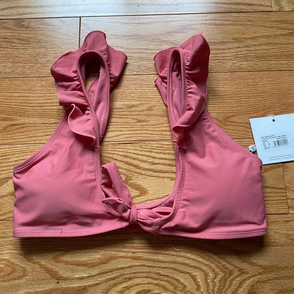 🤍Missguided bikini top